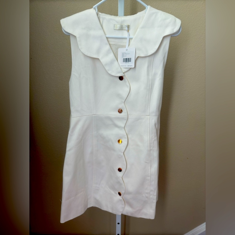 NWT Vita Grace White Denim Scallop Dress with gold buttons size L (runs small)